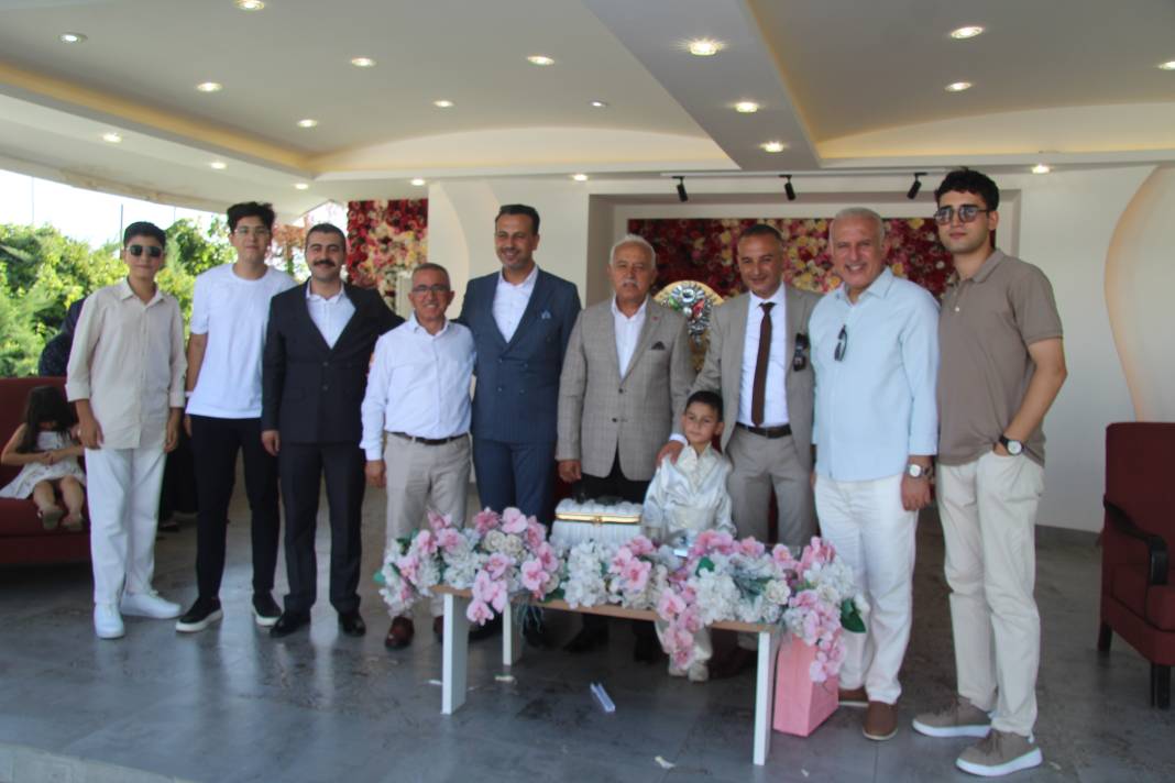 Avcıoğlu ailesinde sünnet mutluluğu 3